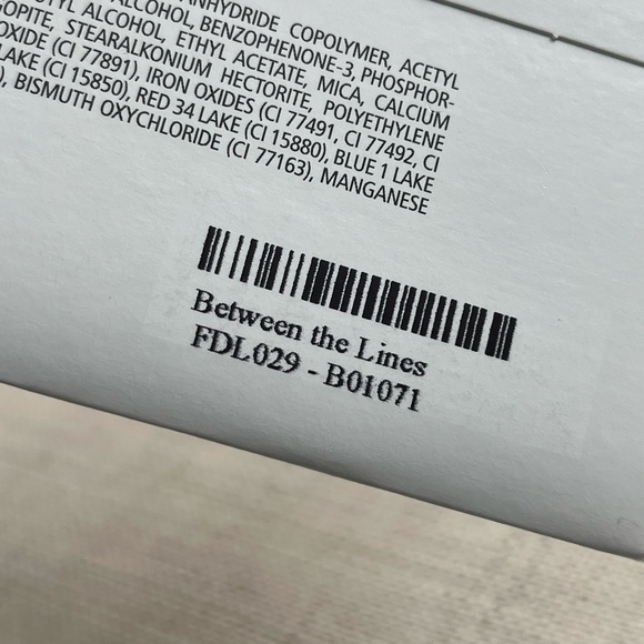 Between The Lines 💅✨ Color STREET NEW Sealed - Long Lasting Nail Polish Strips - Picture 8 of 9